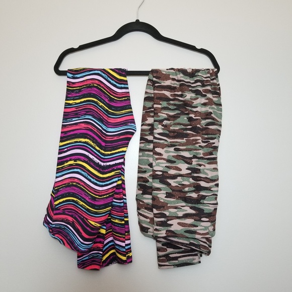 LuLaRoe Pants - Two Tall and Curvy lularoe leggings stripes/camo